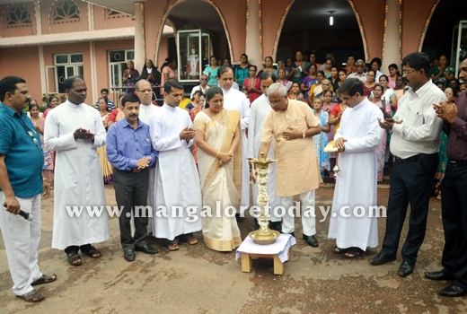 9-Day Novena begins at St Lawrence Church, Bondel 1